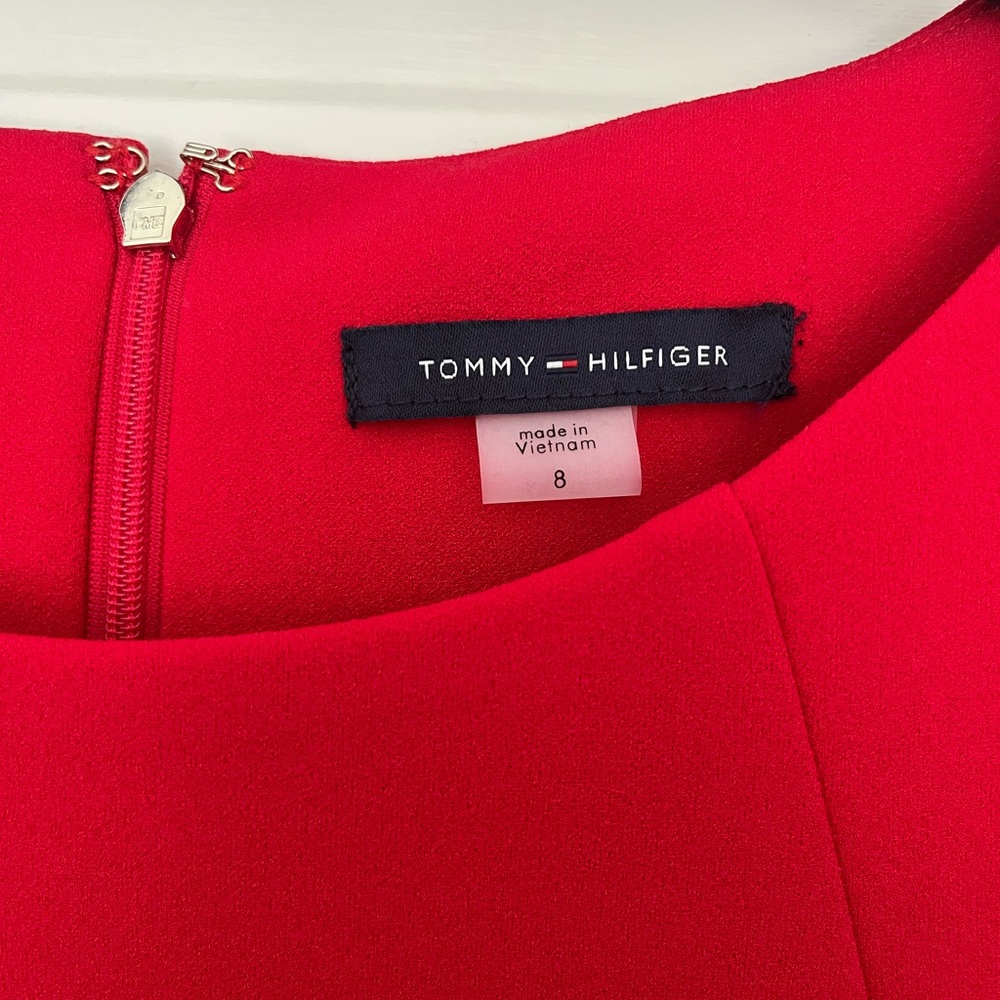 NWT Tommy Hilfiger Elegant Red Dress with Black Accents - Picture 4 of 4